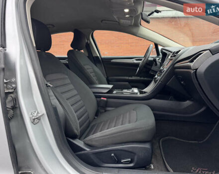 Серый Форд Фьюжн, объемом двигателя 2 л и пробегом 195 тыс. км за 12300 $, фото 35 на Automoto.ua