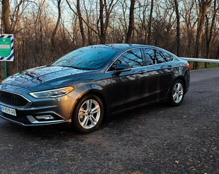 Серый Форд Фьюжн, объемом двигателя 2 л и пробегом 316 тыс. км за 12800 $, фото 6 на Automoto.ua