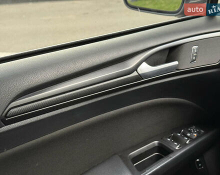 Серый Форд Фьюжн, объемом двигателя 2 л и пробегом 180 тыс. км за 14650 $, фото 28 на Automoto.ua