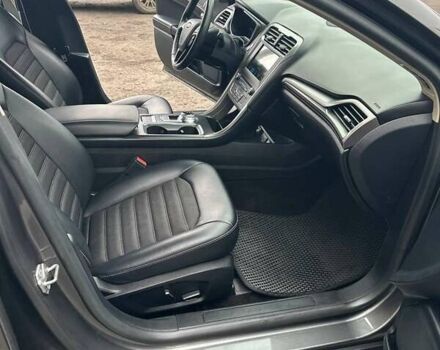 Сірий Форд Фьюжен, об'ємом двигуна 2.49 л та пробігом 130 тис. км за 12000 $, фото 13 на Automoto.ua