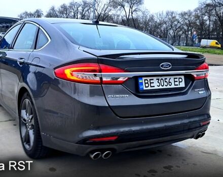 Серый Форд Фьюжн, объемом двигателя 2.7 л и пробегом 156 тыс. км за 15000 $, фото 3 на Automoto.ua