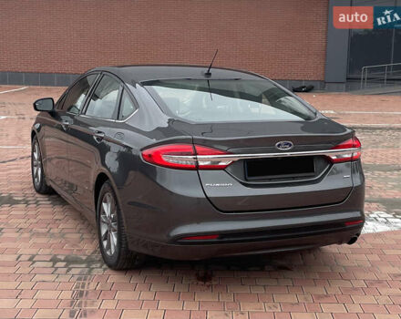 Серый Форд Фьюжн, объемом двигателя 2.49 л и пробегом 119 тыс. км за 10400 $, фото 24 на Automoto.ua