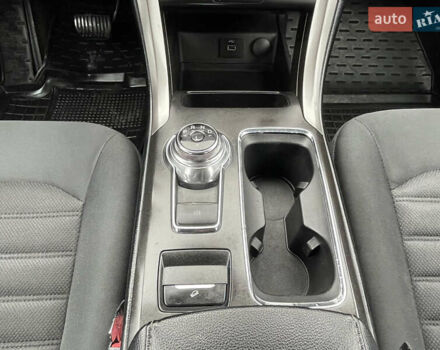 Серый Форд Фьюжн, объемом двигателя 2.49 л и пробегом 119 тыс. км за 10400 $, фото 67 на Automoto.ua