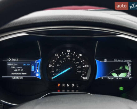 Серый Форд Фьюжн, объемом двигателя 2 л и пробегом 195 тыс. км за 12300 $, фото 26 на Automoto.ua