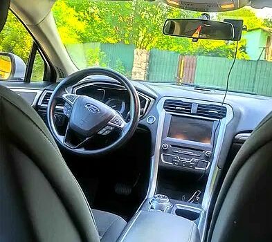 Серый Форд Фьюжн, объемом двигателя 1.5 л и пробегом 86 тыс. км за 11000 $, фото 2 на Automoto.ua