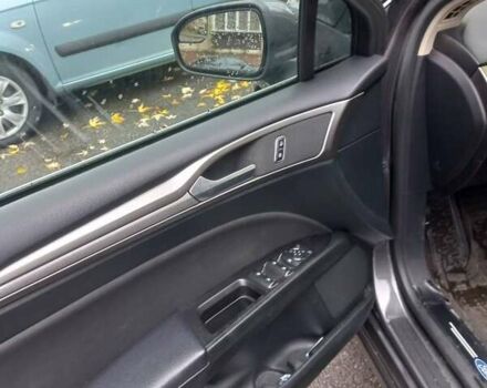 Сірий Форд Фьюжен, об'ємом двигуна 2.5 л та пробігом 108 тис. км за 11500 $, фото 4 на Automoto.ua