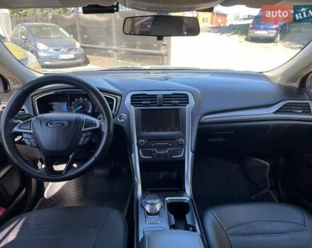 Серый Форд Фьюжн, объемом двигателя 2.49 л и пробегом 161 тыс. км за 14490 $, фото 12 на Automoto.ua