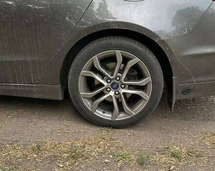 Сірий Форд Фьюжен, об'ємом двигуна 2.49 л та пробігом 130 тис. км за 12000 $, фото 24 на Automoto.ua