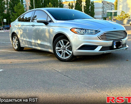 Серый Форд Фьюжн, объемом двигателя 2.5 л и пробегом 173 тыс. км за 12700 $, фото 5 на Automoto.ua