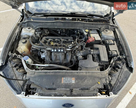 Серый Форд Фьюжн, объемом двигателя 2.5 л и пробегом 179 тыс. км за 10500 $, фото 25 на Automoto.ua