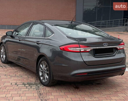 Серый Форд Фьюжн, объемом двигателя 2.49 л и пробегом 119 тыс. км за 10400 $, фото 26 на Automoto.ua