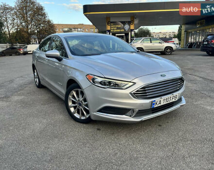 Сірий Форд Фьюжен, об'ємом двигуна 2 л та пробігом 123 тис. км за 14000 $, фото 8 на Automoto.ua