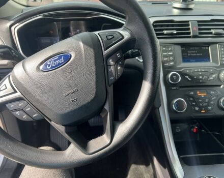 Серый Форд Фьюжн, объемом двигателя 2 л и пробегом 207 тыс. км за 13000 $, фото 23 на Automoto.ua