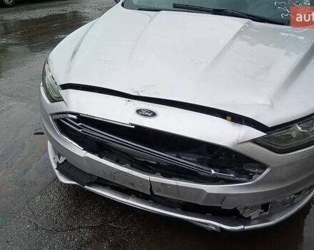 Форд Фьюжен 2017 у Львові на Automoto.ua Сірий Форд Фьюжен, об'ємом двигуна 2 л та пробігом 119 тис. км за 11000 $, фото 6 на Automoto.ua
