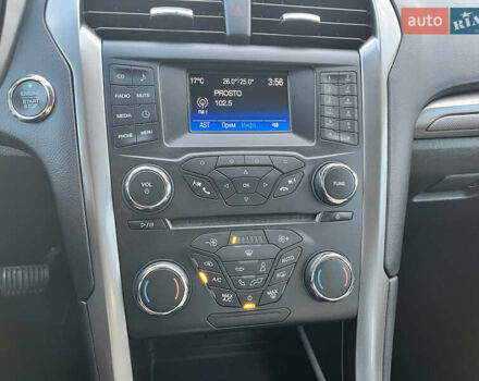 Сірий Форд Фьюжен, об'ємом двигуна 2 л та пробігом 123 тис. км за 14000 $, фото 26 на Automoto.ua