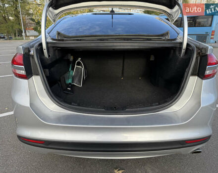 Серый Форд Фьюжн, объемом двигателя 2.5 л и пробегом 179 тыс. км за 10500 $, фото 23 на Automoto.ua