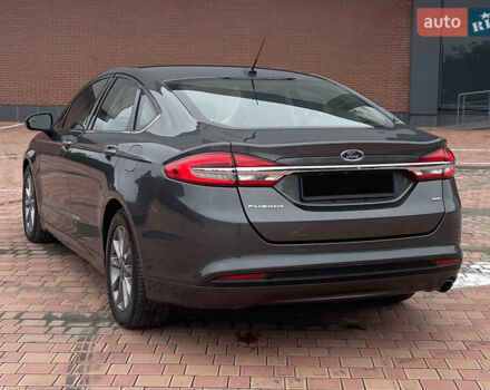 Серый Форд Фьюжн, объемом двигателя 2.49 л и пробегом 119 тыс. км за 10400 $, фото 23 на Automoto.ua