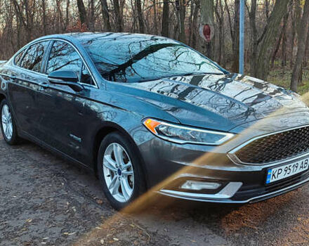 Серый Форд Фьюжн, объемом двигателя 2 л и пробегом 316 тыс. км за 12800 $, фото 2 на Automoto.ua