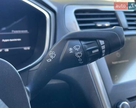 Серый Форд Фьюжн, объемом двигателя 2.49 л и пробегом 161 тыс. км за 14490 $, фото 18 на Automoto.ua