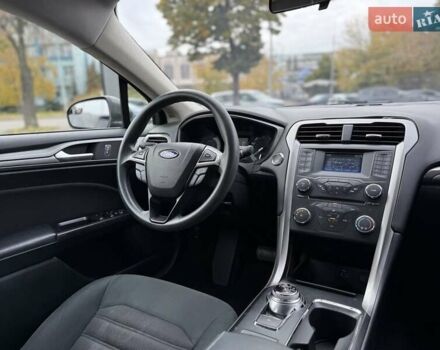 Сірий Форд Фьюжен, об'ємом двигуна 2.5 л та пробігом 147 тис. км за 12800 $, фото 9 на Automoto.ua