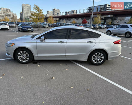 Серый Форд Фьюжн, объемом двигателя 2.5 л и пробегом 179 тыс. км за 10500 $, фото 6 на Automoto.ua