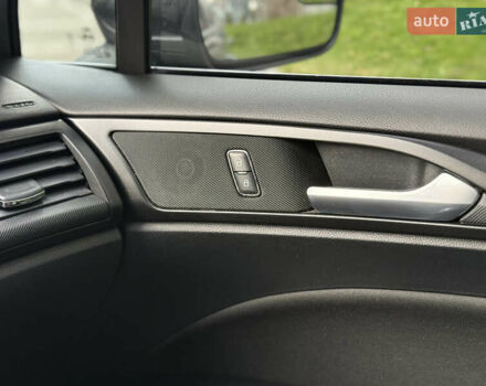 Серый Форд Фьюжн, объемом двигателя 2 л и пробегом 180 тыс. км за 14650 $, фото 20 на Automoto.ua