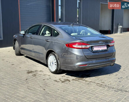 Серый Форд Фьюжн, объемом двигателя 2.5 л и пробегом 111 тыс. км за 11300 $, фото 1 на Automoto.ua
