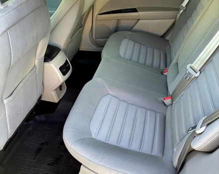 Серый Форд Фьюжн, объемом двигателя 2.5 л и пробегом 173 тыс. км за 12700 $, фото 8 на Automoto.ua