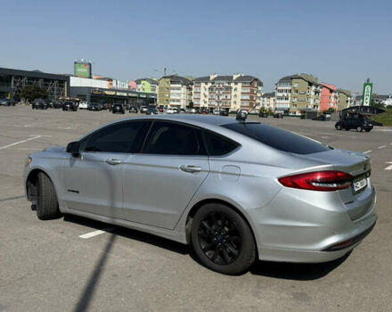 Форд Фьюжн 2017 в Киеве на Automoto.ua Серый Форд Фьюжн, объемом двигателя 2 л и пробегом 211 тыс. км за 13400 $, фото 5 на Automoto.ua