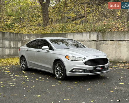 Серый Форд Фьюжн, объемом двигателя 2 л и пробегом 205 тыс. км за 11000 $, фото 1 на Automoto.ua