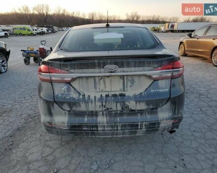 Сірий Форд Фьюжен, об'ємом двигуна 2 л та пробігом 123 тис. км за 1800 $, фото 5 на Automoto.ua