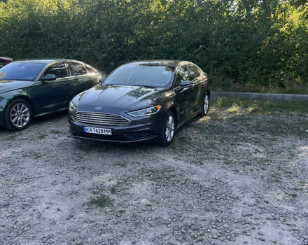 Серый Форд Фьюжн, объемом двигателя 2 л и пробегом 125 тыс. км за 15398 $, фото 3 на Automoto.ua