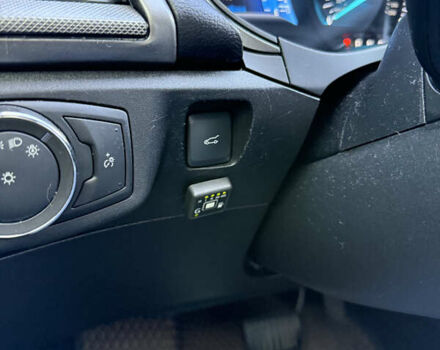 Серый Форд Фьюжн, объемом двигателя 2.5 л и пробегом 179 тыс. км за 10500 $, фото 9 на Automoto.ua