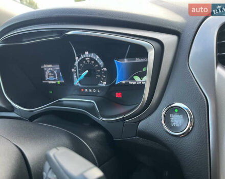 Сірий Форд Фьюжен, об'ємом двигуна 2 л та пробігом 123 тис. км за 14000 $, фото 29 на Automoto.ua