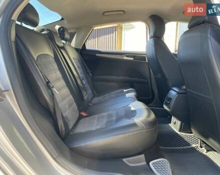 Серый Форд Фьюжн, объемом двигателя 2.49 л и пробегом 161 тыс. км за 14490 $, фото 10 на Automoto.ua