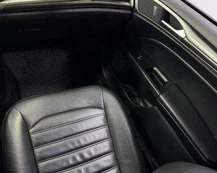 Форд Фьюжн 2017 в Одессе на Automoto.ua Серый Форд Фьюжн, объемом двигателя 2 л и пробегом 78 тыс. км за 15800 $, фото 23 на Automoto.ua