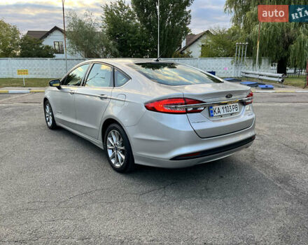 Сірий Форд Фьюжен, об'ємом двигуна 2 л та пробігом 123 тис. км за 14000 $, фото 9 на Automoto.ua