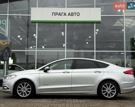 Форд Фьюжн 2017 в Киеве на Automoto.ua Серый Форд Фьюжн, объемом двигателя 2 л и пробегом 159 тыс. км за 12999 $, фото 1 на Automoto.ua