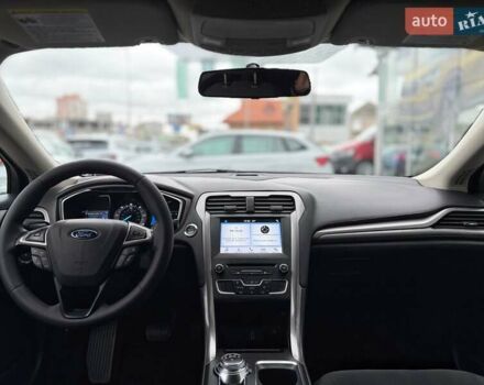 Форд Фьюжн 2017 в Киеве на Automoto.ua Серый Форд Фьюжн, объемом двигателя 2 л и пробегом 159 тыс. км за 12999 $, фото 11 на Automoto.ua