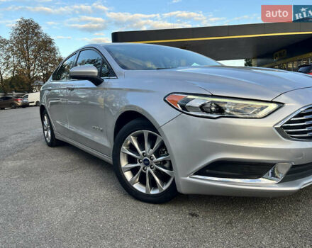 Сірий Форд Фьюжен, об'ємом двигуна 2 л та пробігом 123 тис. км за 14000 $, фото 9 на Automoto.ua