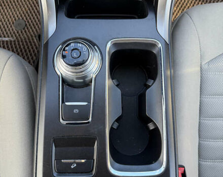 Серый Форд Фьюжн, объемом двигателя 2.5 л и пробегом 179 тыс. км за 10500 $, фото 16 на Automoto.ua