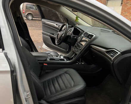 Серый Форд Фьюжн, объемом двигателя 2 л и пробегом 186 тыс. км за 12100 $, фото 9 на Automoto.ua