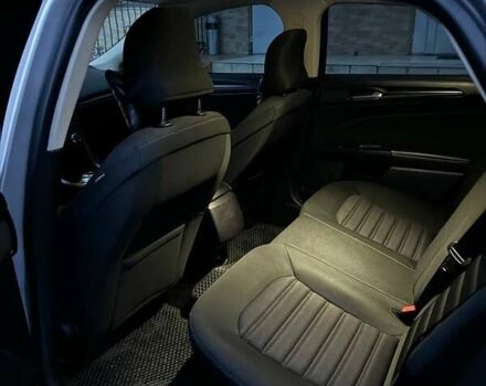 Сірий Форд Фьюжен, об'ємом двигуна 2.5 л та пробігом 211 тис. км за 10000 $, фото 4 на Automoto.ua