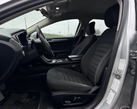 Серый Форд Фьюжн, объемом двигателя 2 л и пробегом 195 тыс. км за 12300 $, фото 19 на Automoto.ua