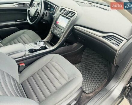 Серый Форд Фьюжн, объемом двигателя 1.5 л и пробегом 92 тыс. км за 6300 $, фото 11 на Automoto.ua
