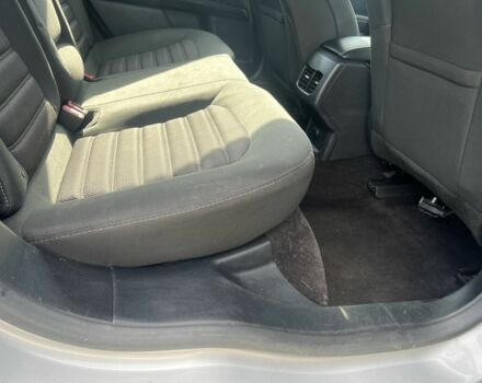 Серый Форд Фьюжн, объемом двигателя 2 л и пробегом 207 тыс. км за 13000 $, фото 18 на Automoto.ua