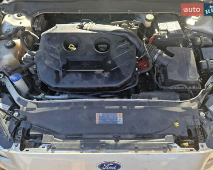 Серый Форд Фьюжн, объемом двигателя 0 л и пробегом 135 тыс. км за 10500 $, фото 11 на Automoto.ua