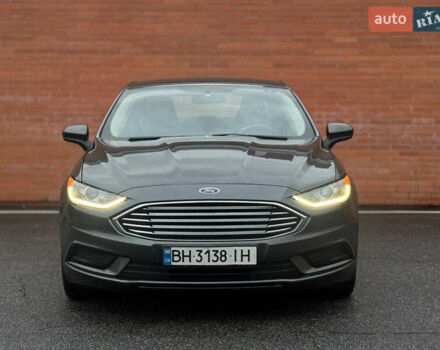 Сірий Форд Фьюжен, об'ємом двигуна 2 л та пробігом 103 тис. км за 13900 $, фото 1 на Automoto.ua