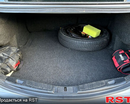 Серый Форд Фьюжн, объемом двигателя 2.5 л и пробегом 173 тыс. км за 12700 $, фото 10 на Automoto.ua