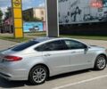 Сірий Форд Фьюжен, об'ємом двигуна 2 л та пробігом 186 тис. км за 13500 $, фото 4 на Automoto.ua